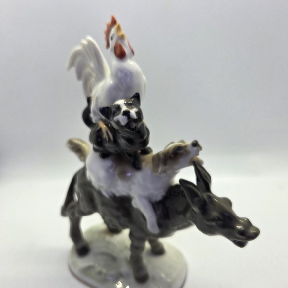 Hutschenreuther Other - Hutschenreuther Karl Tutter "Bremen Town Musicians" Signed Art Dept Figurine Vtg
